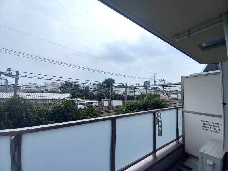 バルコニー　別室写真から