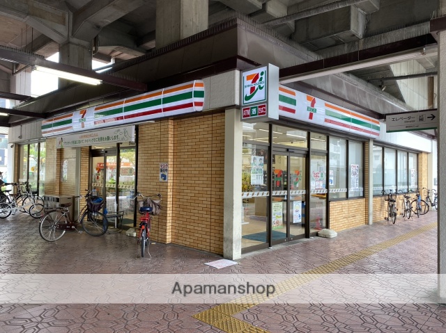 コンビニ　セブンイレブン（コンビニ）まで509m