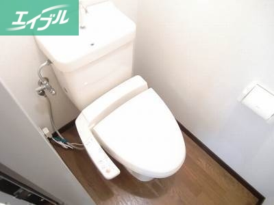 トイレ　ウォッシュレット付き