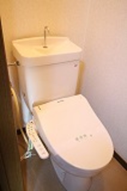 トイレ　※別部屋写真参照