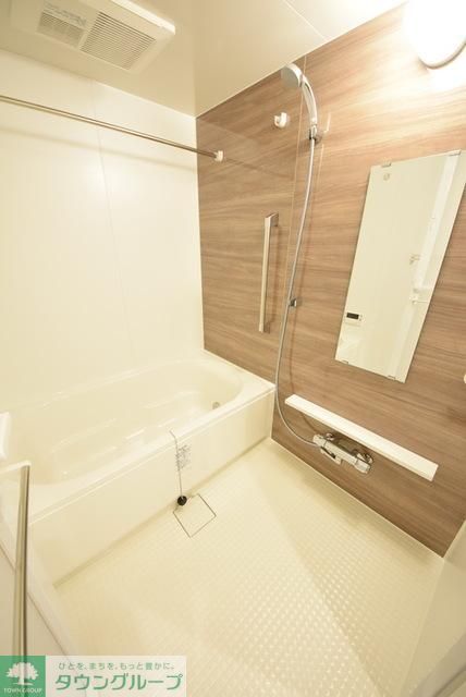 バス・シャワールーム　お問合せはタウンハウジングまで！※現地待合わせ相談可能