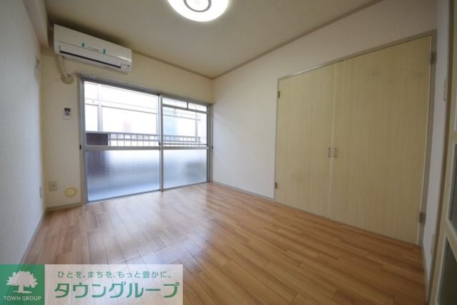 居室・リビング　お問合せはタウンハウジングまで！※現地待合わせ相談可能