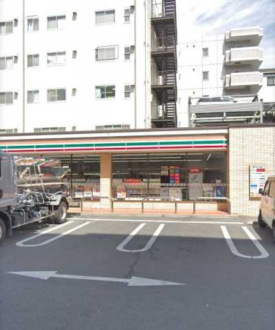 コンビニ　セブンイレブン墨田八広４丁目店（コンビニ）まで428m