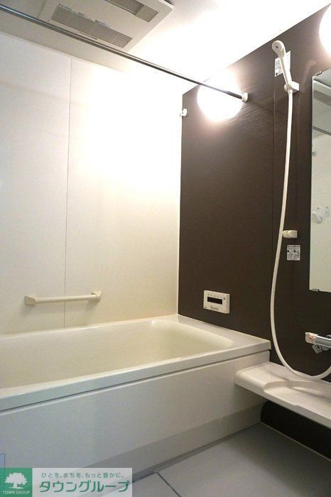 バス・シャワールーム　バス