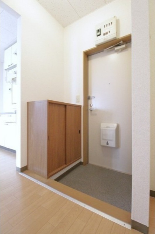 玄関　図面と現状に相違がある場合には現状を優先