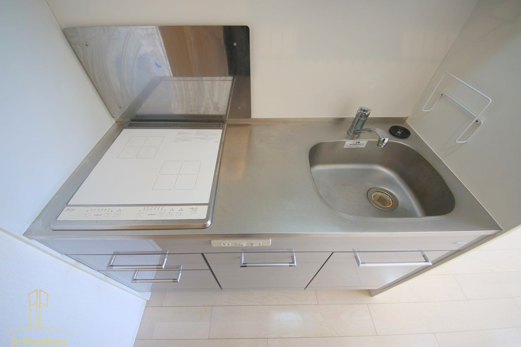 キッチン　セレニテ夕陽丘EST