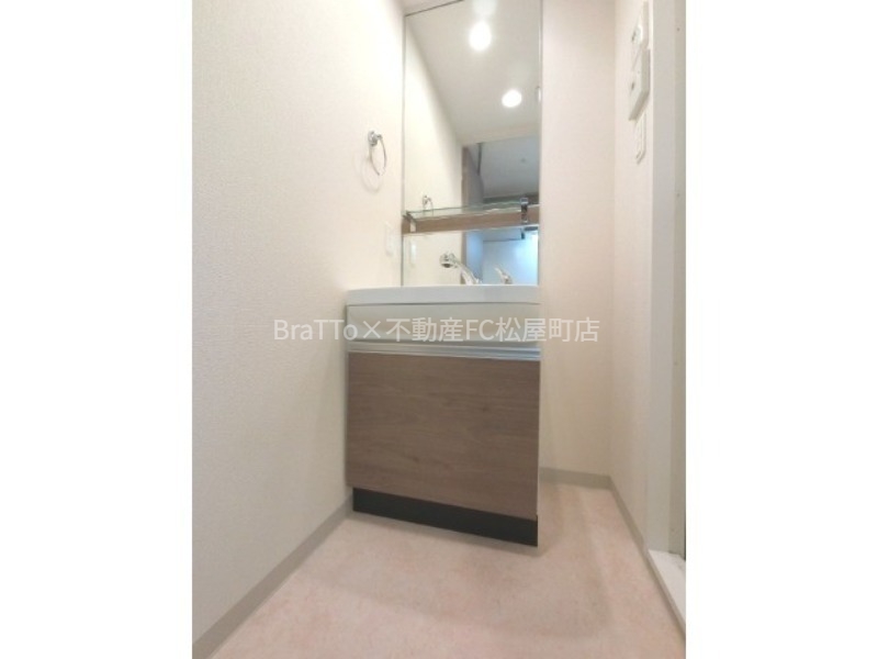 洗面設備　脱衣場