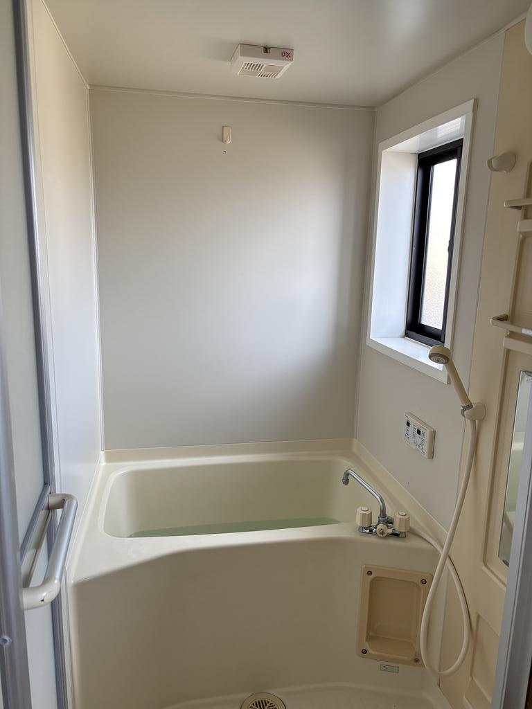 バス・シャワールーム　追焚付き