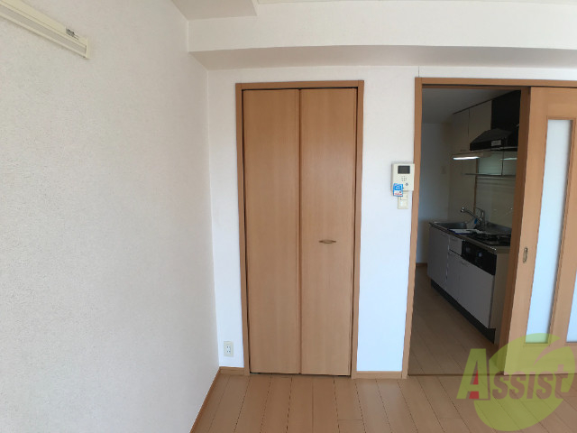 収納　背の高いクローゼットあり。使い勝手が良さそうですね。