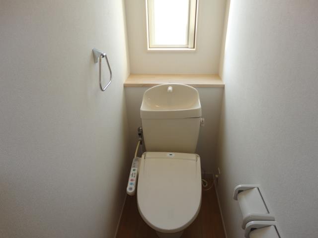 トイレ　シャワー付トイレ