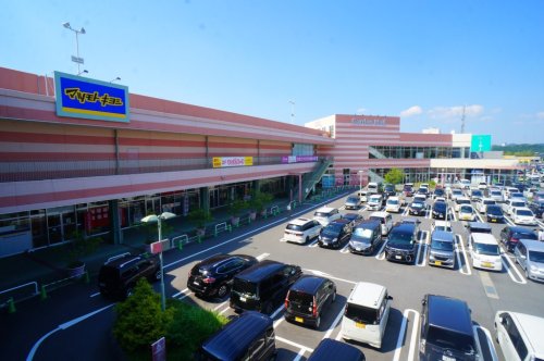 ショッピングセンター　ガーデンモール木津川（ショッピングセンター）まで1030m