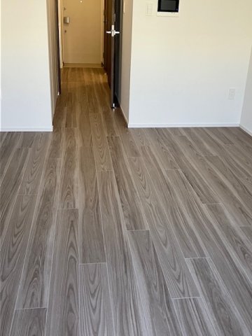 居室・リビング　こちらのリビングで趣味の時間をお楽しみください