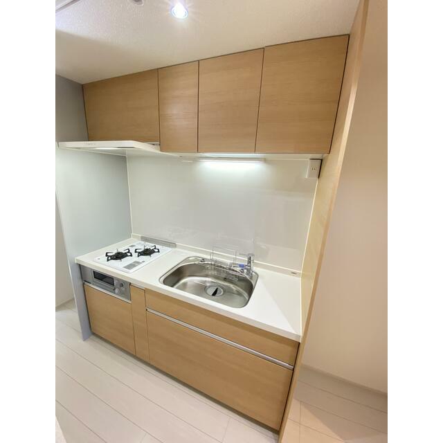 キッチン　現況優先　※同タイプ別室のお写真です