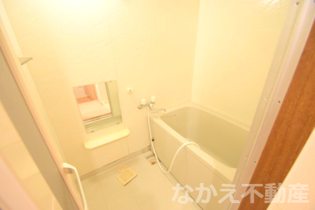 バス・シャワールーム　きれいなお風呂です