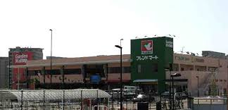 スーパー　フレンドマート　彩都店（スーパー）まで600m