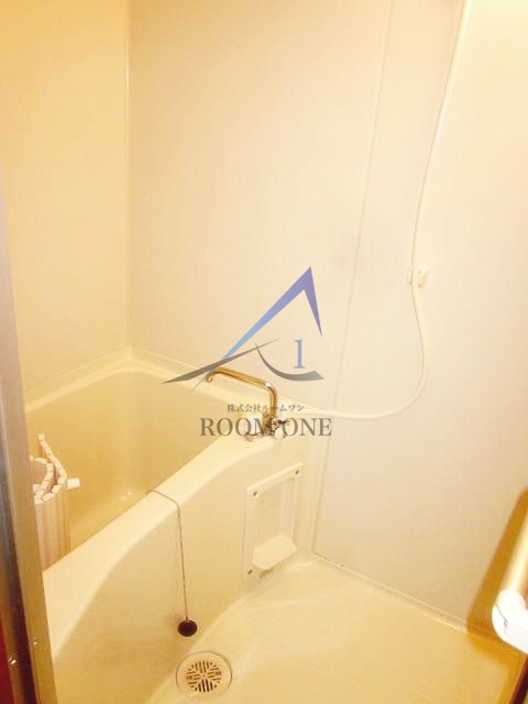 バス・シャワールーム　お風呂です。