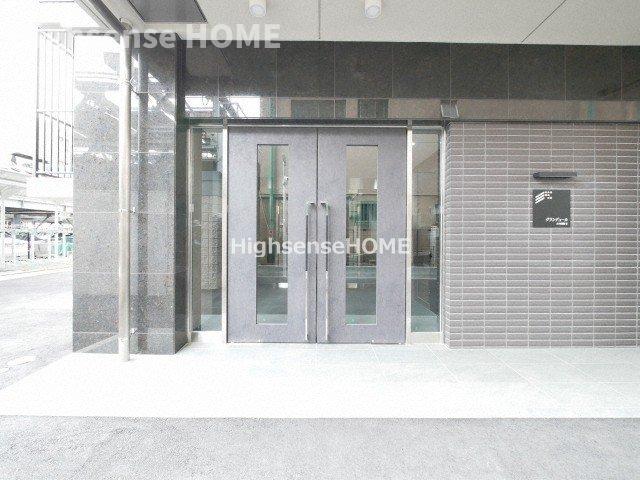 エントランス　毎日通るエントランスはこのようになっています