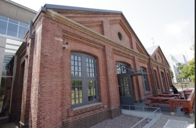 図書館　北区立中央図書館分室（図書館）まで614m