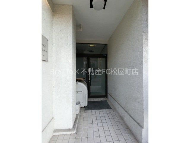 エントランス　マンション共有部分