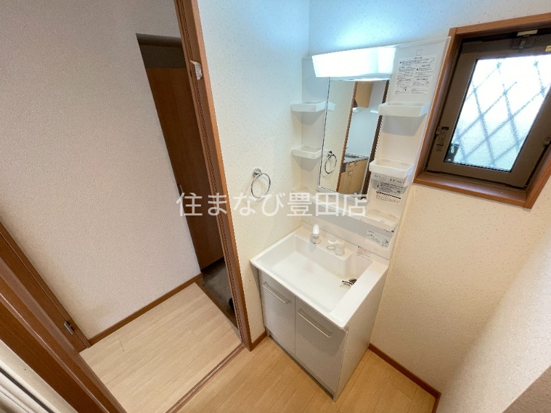 洗面設備　同型別部屋写真