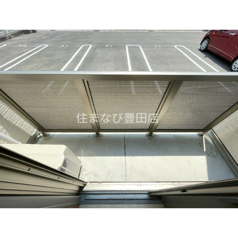 バルコニー　同型別部屋写真