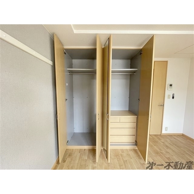 収納　クローゼット