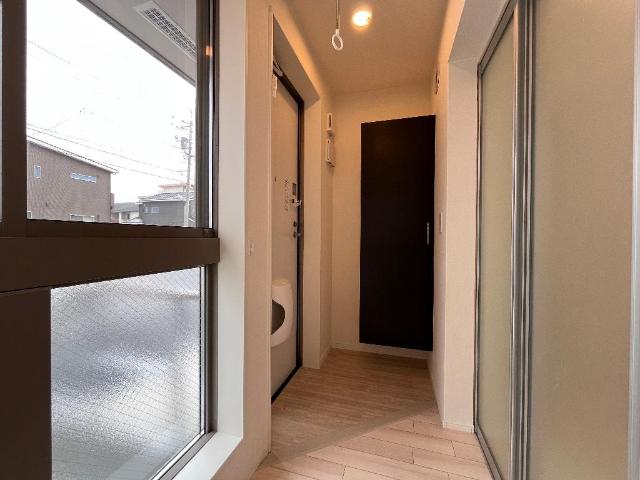 玄関　玄関（イメージ）