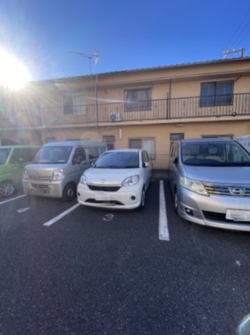 駐車場　車をお持ちの方に嬉しい駐車場付きの物件です
