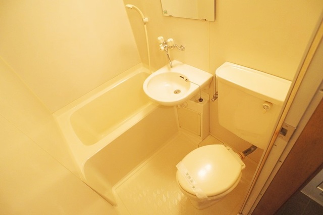 バス・シャワールーム　浴室乾燥機付バス♪雨の日の洗濯＋カビ予防に大活躍☆