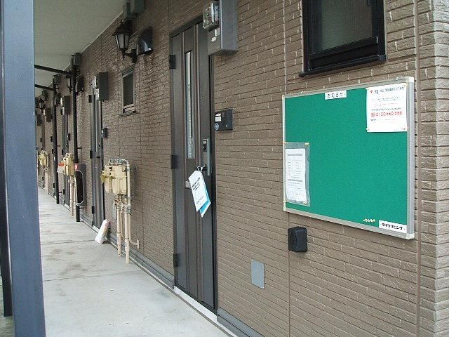 エントランス　エントランス