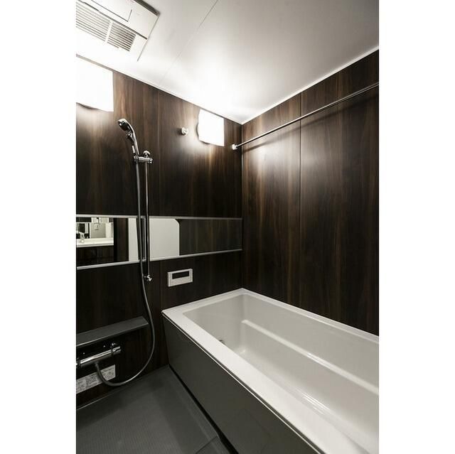 バス・シャワールーム　※別部屋参考写真