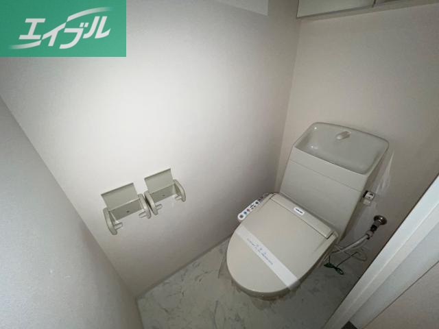 トイレ　シャワー付トイレ