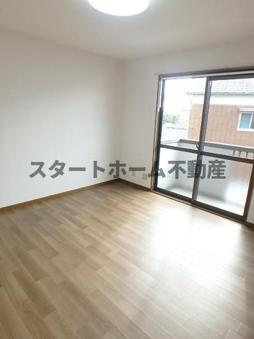 居室・リビング　使いやすい居間です