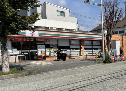 コンビニ　セブンイレブン 西宮上ヶ原十番町店（コンビニ）まで400m