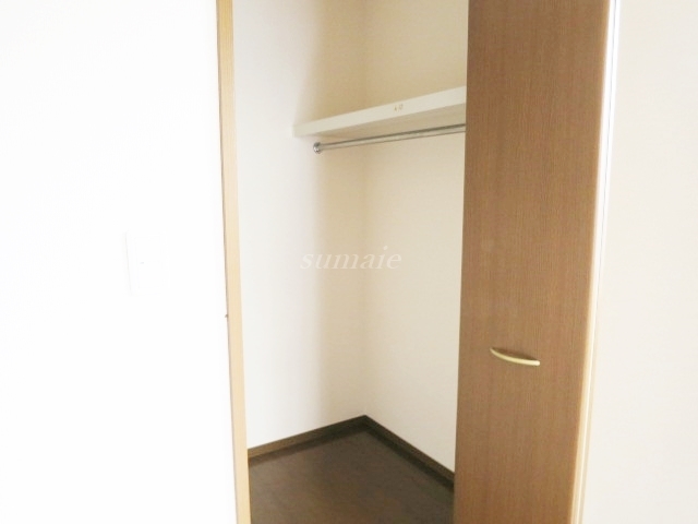 収納　ウォークインクローゼットです☆