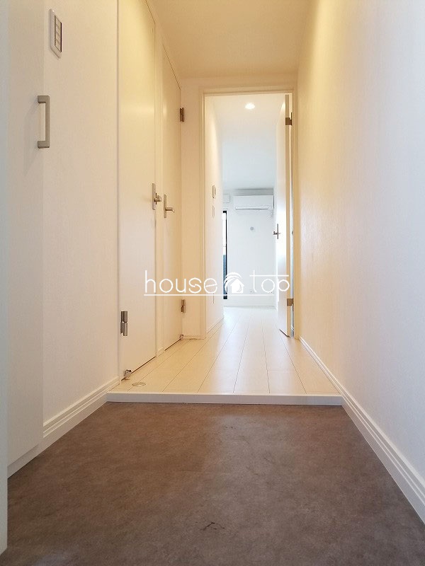 その他部屋・スペース　ホールがあるのも嬉しいですね♪