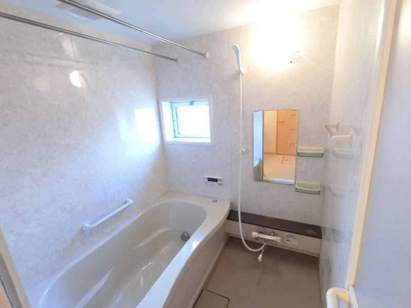 バス・シャワールーム　図面と現状に相違がある場合には現状を優先