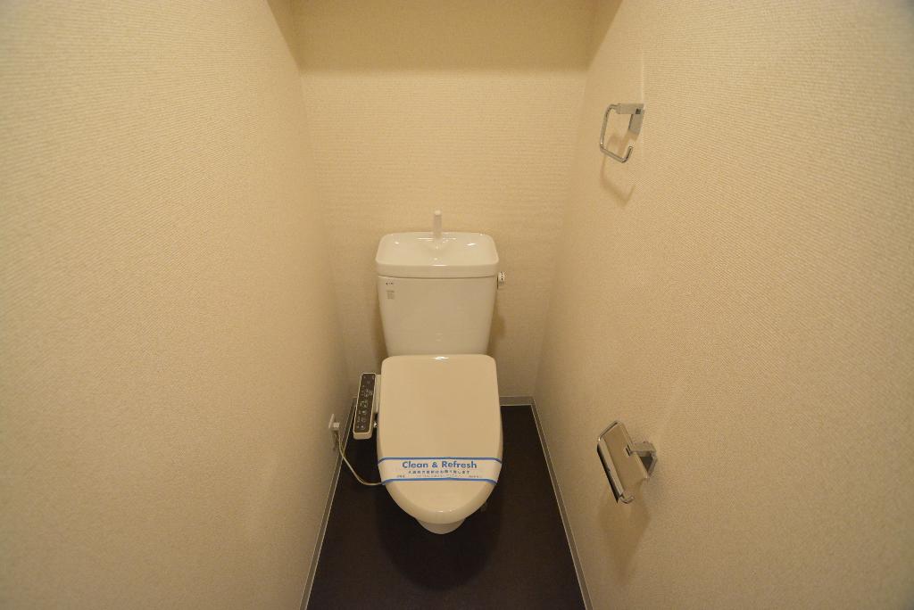 トイレ　シャワー付トイレ