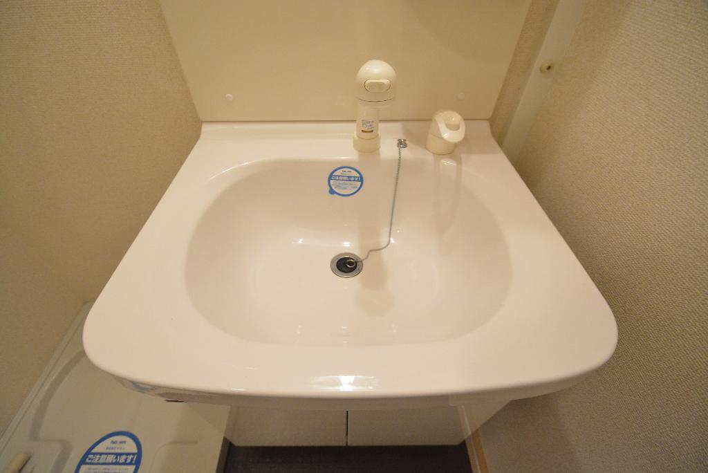 洗面設備　洗髪洗面化粧台