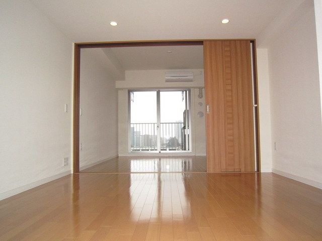 居室・リビング　居室