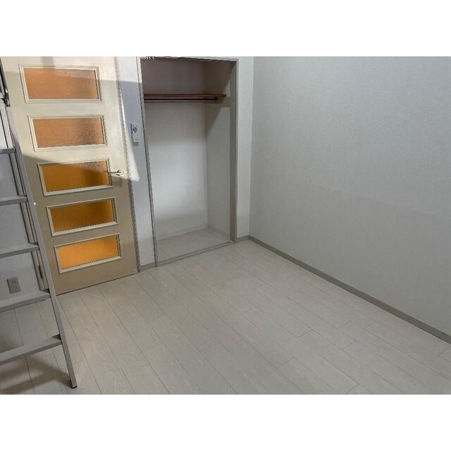 収納　参考写真（同物件別部屋）