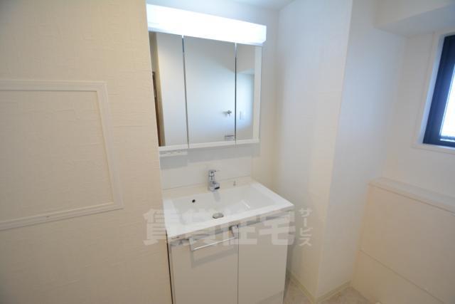 洗面設備　独立洗面台