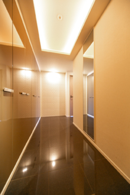 玄関　※写真は同タイプ住戸です。