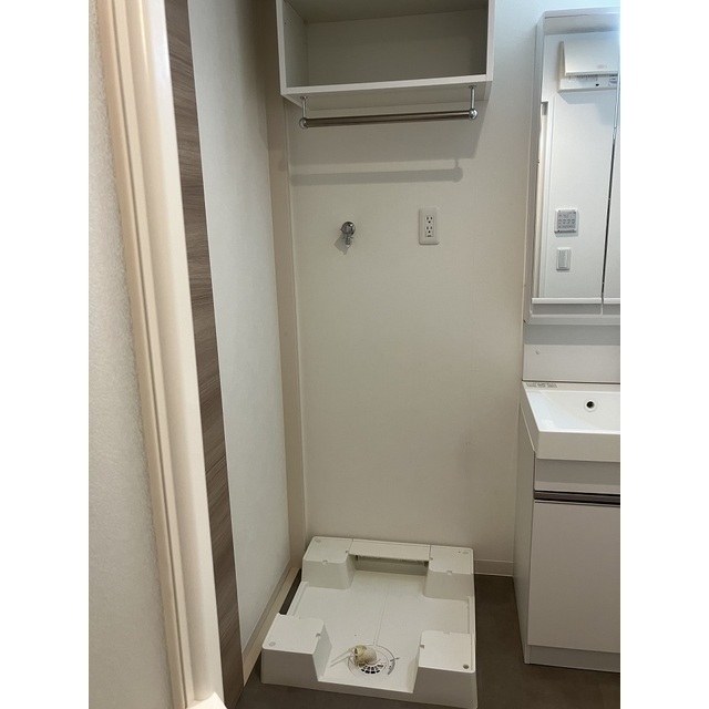 洗面設備　室内洗濯機置場