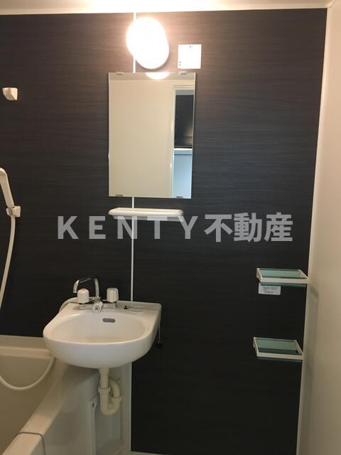 バス・シャワールーム　ゆったり過ごせるお風呂です