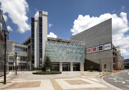 その他　MOMOテラス（その他）まで728m