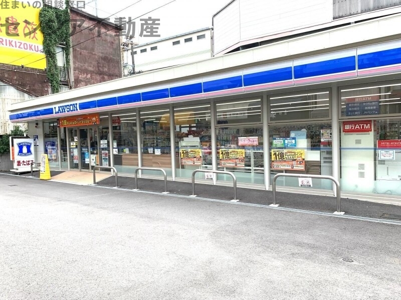 コンビニ　ローソン森ノ宮駅南店（コンビニ）まで204m