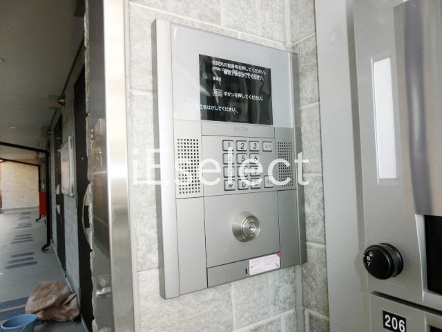 セキュリティ　オートロック付で安心です。