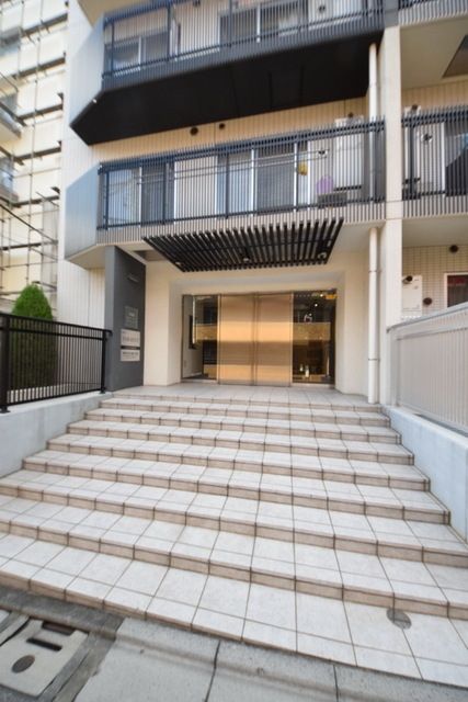 エントランス　☆お問い合わせはお早めに☆