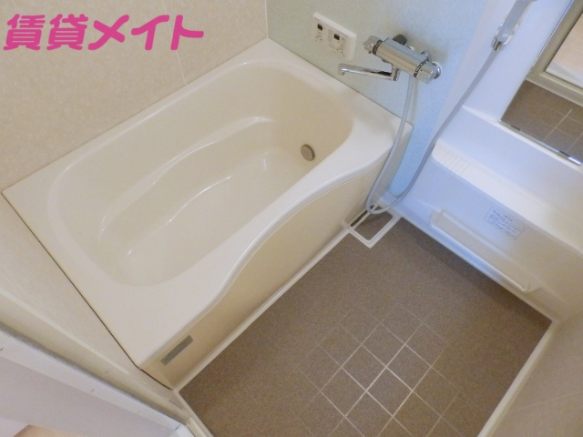 バス・シャワールーム　バス